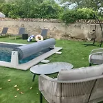 Le Clos 26 Frühstückspension 3*