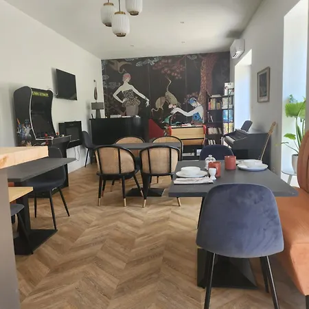 Le Clos 26