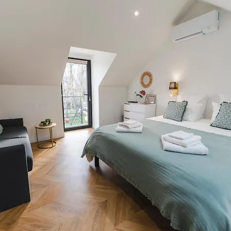 Oda ve Kahvaltı Le Clos 26 3*